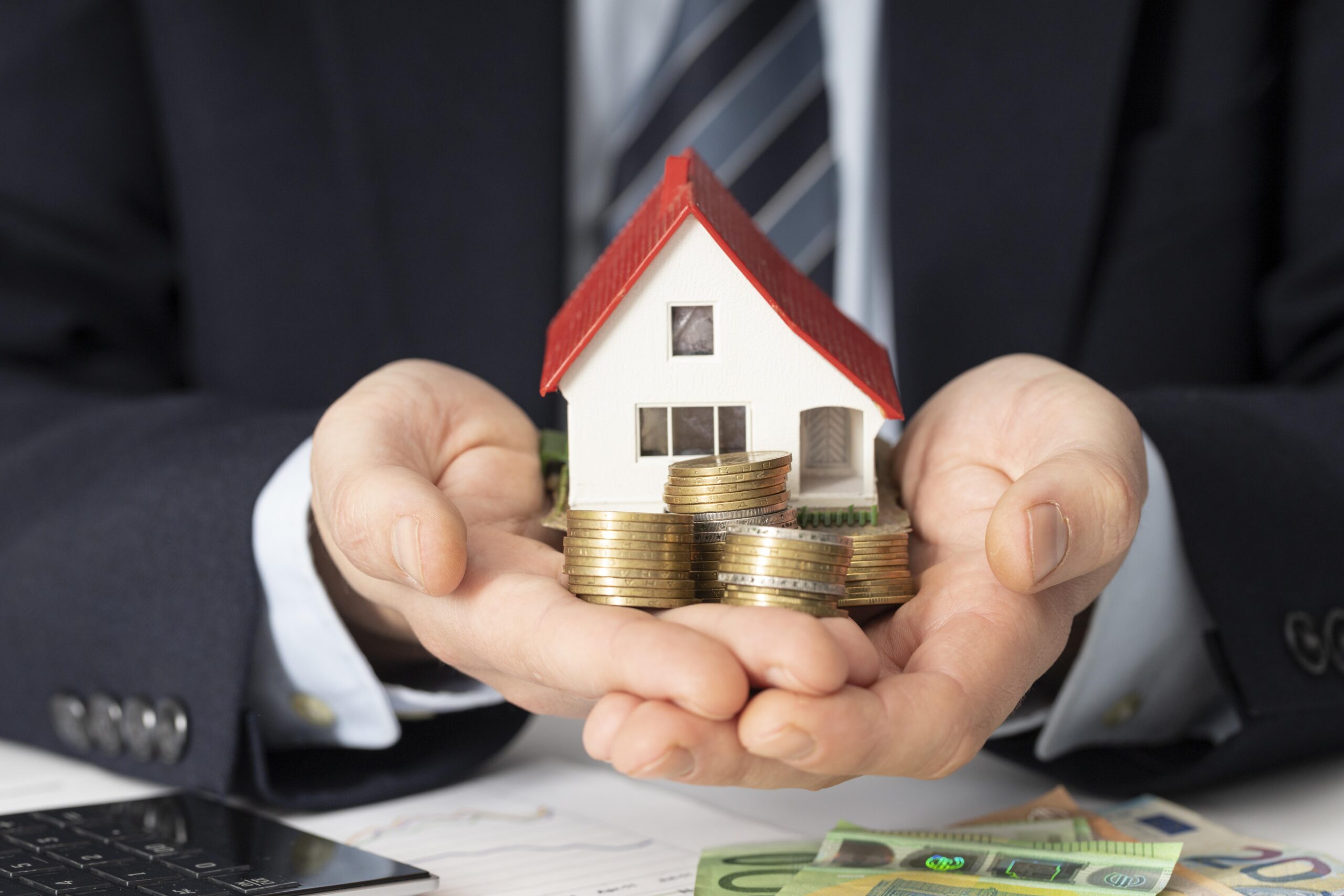 What is the real estate investment return?